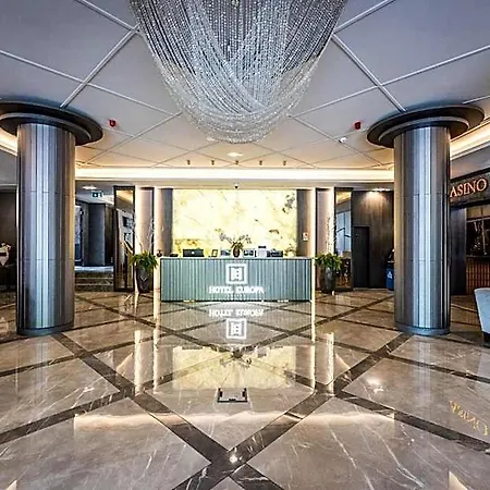 Europa 4* Komárno